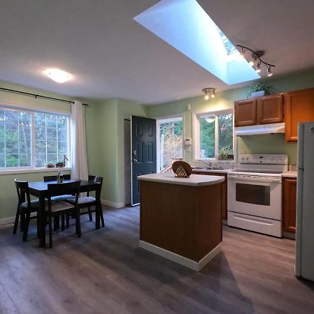 Countryroad Cozy 2Bedrooms Suite2 Nanaimo Kültér fotó